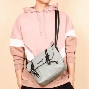 남성 핸드백 유행 패션 여성 메신저백 가방 그레이 슬링백가방 학생크로스백