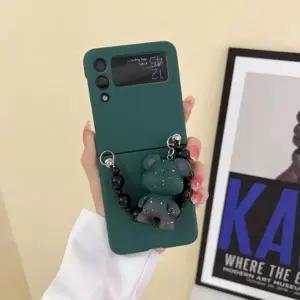 유니블링 갤럭시 z플립 2 3 4 곰돌이 키링 비즈 스트랩 케이스