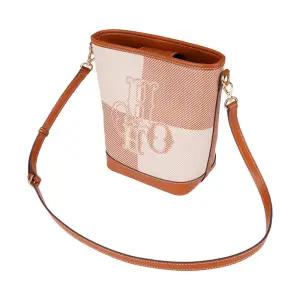 [올리비아하슬러]하슬러 브라운 배색 버킷백_OHDMB1202