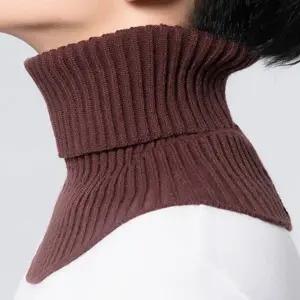 니트 레이어드 넥워머 신축성이 좋아 누구나 착용 가능한 활용도 좋은 겨울 목토시 페이크 목폴라