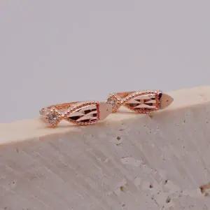 [오팔하우스] 14k 물고기 큐빅 원터치 귀걸이 OPNIE6152-1