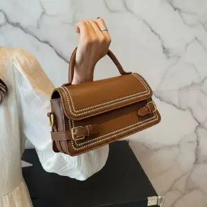 CMB4187여성 꽃 장식 사각 버클 하객 스타일 핸들 크로스백