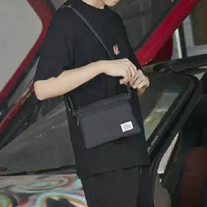 (색상 블랙)크로스가방 스트랩 남성백 베이직 직사각 파우치형