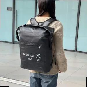 스포츠가방 백팩 방수 드라이백 브랜드백 아웃도어 캐주얼 25L