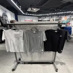 뉴발란스 공용 스포츠 에센셜 반팔티 BB NBNEGCO203 10 15 19