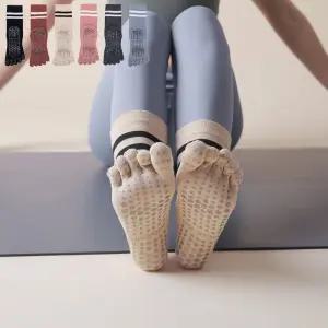 필라테스 여성 양말 세트 등산  미끄럼방지 요가 투라인 발가락 긴양말 3켤레