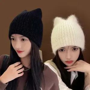 귀여운 방한 겨울 스타일 패션 꽈배기 패턴 고양이 비