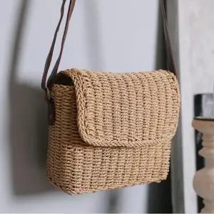 밀짚 라탄 사각 가방 여자 왕골 크로스백 숄더백 여름