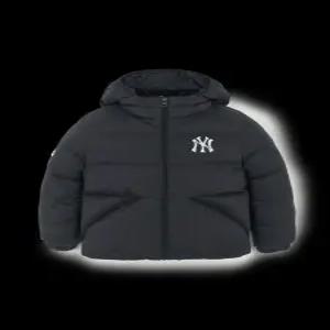 MLB 키즈 스트릿 중경량 패딩 뉴욕양키스 BLACK 7APDB0156 50BKS