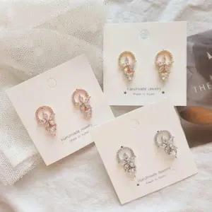 [하프클럽/]여성용 꽃 모양 지르코니아 드롭 귀걸이 큐빅 장식