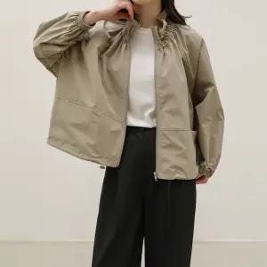 셔링넥집업점퍼