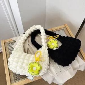 구름 패턴 꽃키링 미니 숄더백 퀼팅백 여성 데일리백