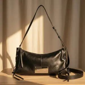 마뗑킴 MATINKIM 아일릿 셔링 숄더백 MK2611BG004MBB