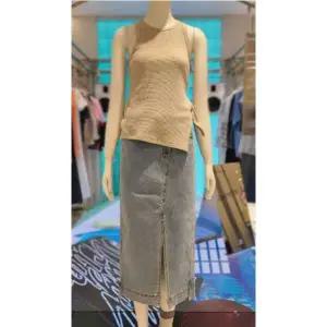 [ZOOC](천안아산점)라운드넥 슬리브리스 리본 티셔츠 Z252MSM010