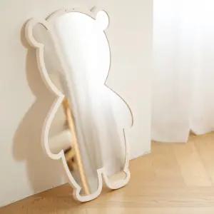 아가드 소프트 거울 아크릴 벽걸이 베베 전신 크림