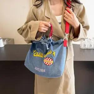 여성데님가방 데님 토트크로스 가방코디 비지니스 캐쥬얼 쇼퍼백 가죽백팩 여성