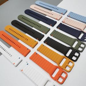 삼성 갤럭시 워치 7 6 5 Pro 4 44/40mm용 스포츠 밴드 22/20mm 고무 스트랩 워치 4 6 클래식 기어 S3 팔찌