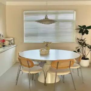 썬디크 화이트 원형 식탁 의자 세트 소형 가정용 모던 심플 테이블