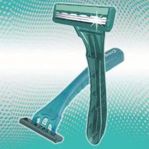 남성용 일회용 3중날 면도기 TP900 스타일러