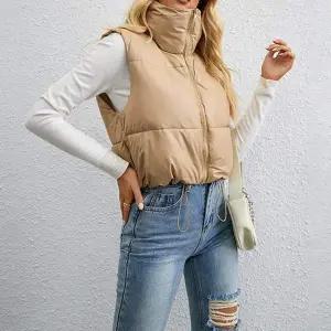 여자 QF44FJ30 3컬러 은은광 러블리한 겨울 경량 크롭 패딩조끼