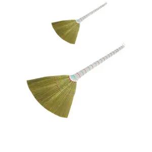 실내 청소에 사용하는 고급 갈대 빗자루 X 2개입/거실/캠핑/대나무비/청소/싸리/갈대비/마당/만능/야외