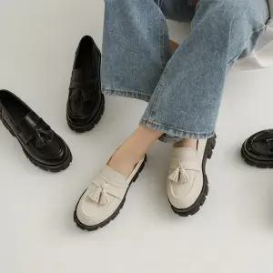 SOVO [테슬 VER.] 로렌지 플랫폼 단화 로퍼 5cm