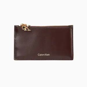 [롯데백화점]캘빈클라인 여성 하드웨어 모노그램 카드지갑(4F1076G-BAP)
