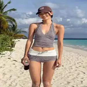 옥뚜브레 여성비치웨어 브이넥 볼륨업 하이웨스트 체크 트렁크 바캉스 수영복 UNO1