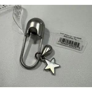 [크록스][] 10016448 메탈 안전 핀 지비츠 (S45039513)