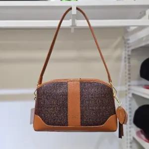 [에스콰이아]에스콰이아 HC12 여성 가죽 숄더 크로스백 EOFSHB883 (45269226)