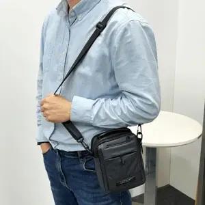 미니 크로스백 남성 캐주얼 외출가방 끈조절 크로스백-WFI0P7V