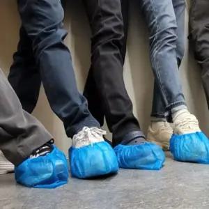 부직포슈즈커버 시험장 100매50명분 신발덮개덧신 위에신는 운동화 실내화 보호 방진 방진복 일회용 싸개