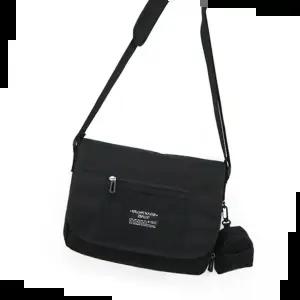 남자어깨가방 남성 망사지퍼 포켓 크로스백 학생가방 메신저백