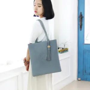 데일리 심플 내장 파우치 수납 찰랑찰랑 여성 숄더백