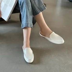 빅사이즈 인조가죽 스티치 포인트 블로퍼Y