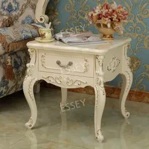 유럽풍 수납공간 엔틱협탁 중세시대 협탁 빈티지 심플한