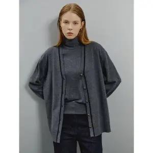 [아이잗컬렉션](타임스퀘어점패션관)심플 포인트 라인 브이넥 가디건 (CRAA1CD121)