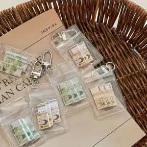 자체제작 신년 세뱃돈 용돈 돈 머니 부자 부적 행운 로또 키링 소품샵 열쇠고리 폰줄 판촉 행사 사은품