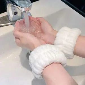 [에이치플러스몰]bns 물흐름 방지 세안 손목밴드 띠 머리끈 헤어밴드