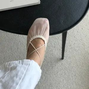 스트랩 밴딩 발등고정 시스루 발레리나 플랫슈즈 6SS