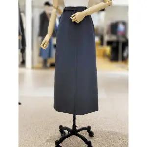 [반에이크](타임스퀘어점패션관)벨티드 H라인스커트 VB52SKM101A