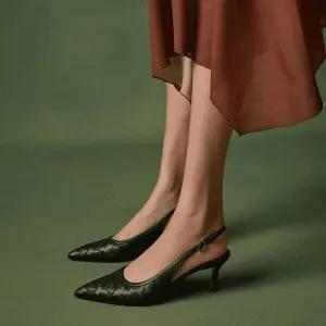 찰스앤키스 우븐 포인티드토 슬링백 펌프스 3Colors CK1605803082216992