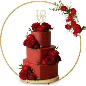 발렌타인데이 웨딩 케이크 스탠드 16인치 원형 골드 메탈 플로럴 센터피스가 있는 소박한 나무 베이스