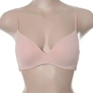 [롯데백화점]엘르이너웨어 퓨징 라인업 일체형 노와이어 브라(EPB2532)