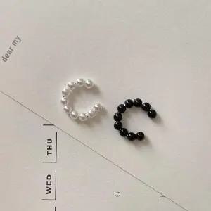 [셀러허브]여자 진주링 실버 검정 이어커프 (S18990519)