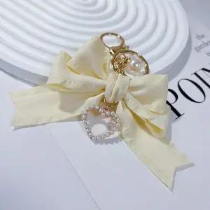 [하프클럽/]리본 하트 진주 키링 가방 고리 장식품 액세서리