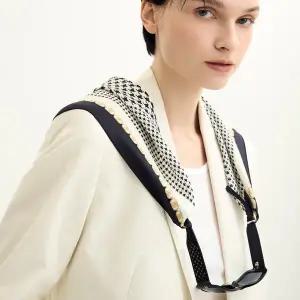 [닥스](강남점)DCSC5E865BK [25SS][닥스스카프] 블랙 하운드투스 체크배색 실크 스카프(링세트 구성)