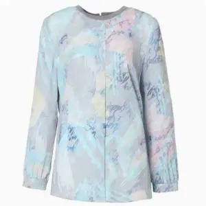 [롯데백화점]벨리시앙 라운드넥 시폰블라우스 BL3109