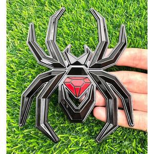 1pc 빅 5.5인치 스파이더 엠블럼 3D 펜더 리어 도어 배지 맞춤 스티커 명판 교체 유니버설 카바디 모터사이클 SUV 미망인 에디션 장식 (블랙 레드)