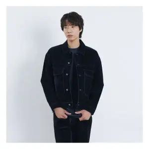[유씨엘에이]남녀공용 벨벳 데님 빅포켓 트러커 ( UAADJ80 ) 187331